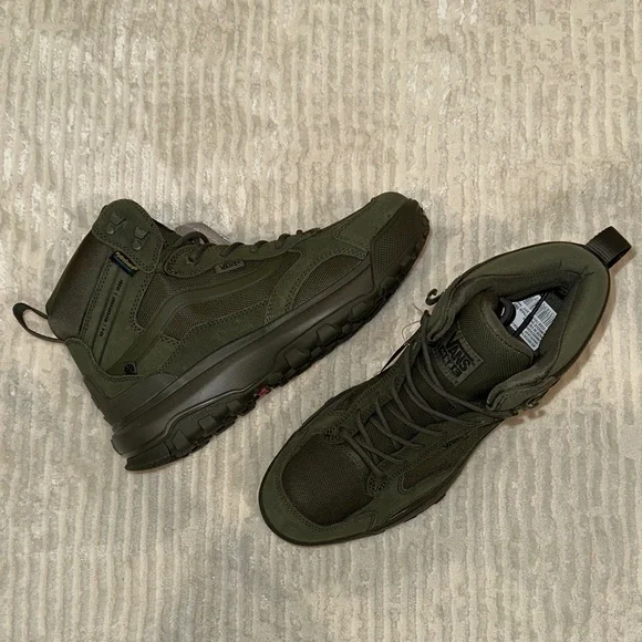 New VANS Sales SAMPLE Crestline WaterProof Shoes / Boots